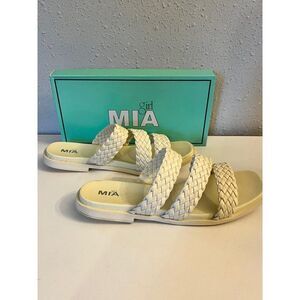 NWT Mia Girl slip on braided cream Sandals W:9.5
